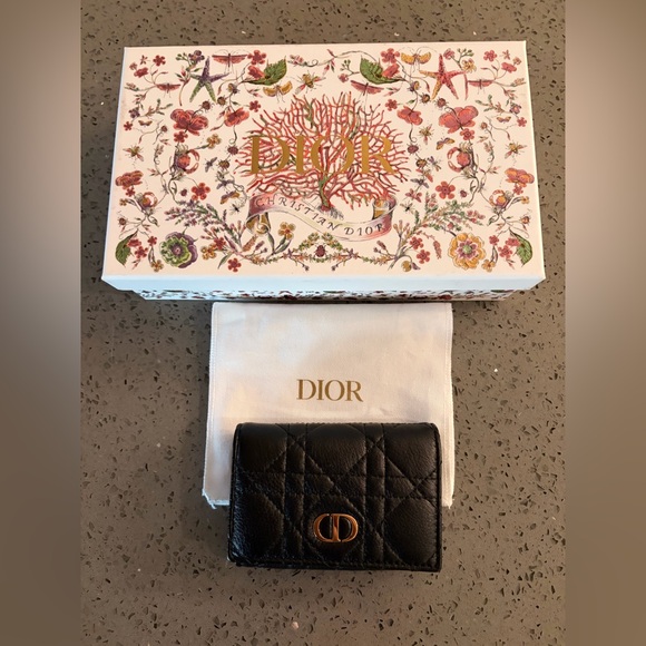 Authentic New Dior Black Quilted Leather CARO Wallet with Gold Accents - Picture 3 of 12